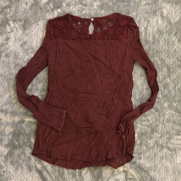 Doe & Rae Blouse - Picture 3 of 3